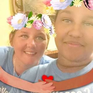 Meet your Posher, Shellie